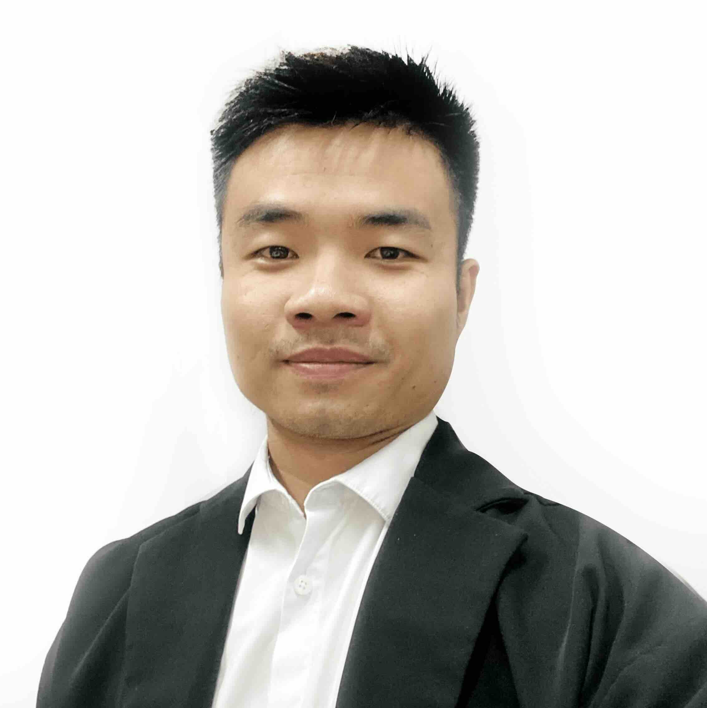 Binh Nguyen, founder of Siri2Moon